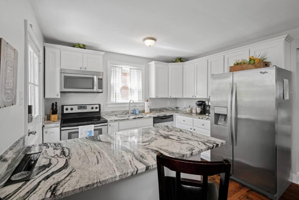 Private House + Yard Central Location To All Rva Richmond Exterior foto