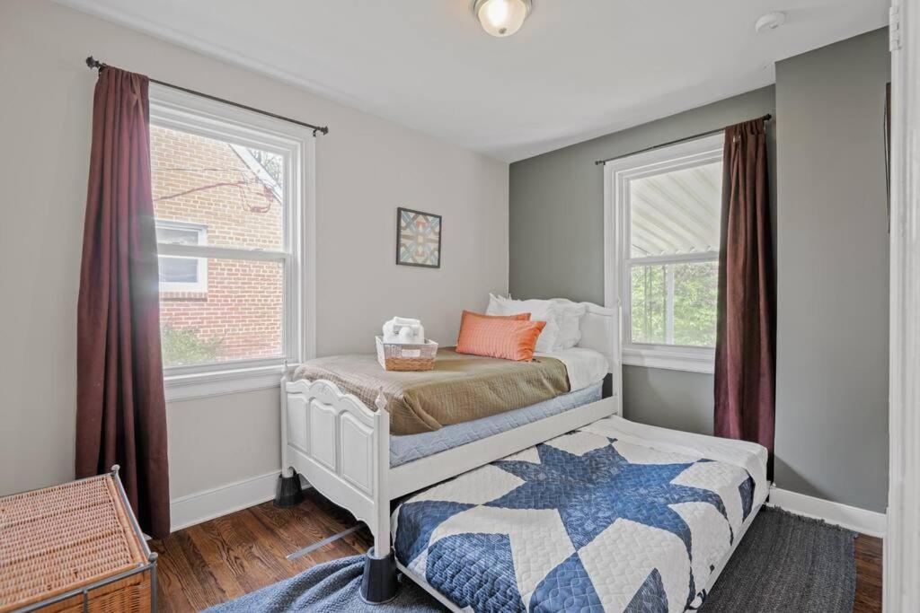 Private House + Yard Central Location To All Rva Richmond Exterior foto